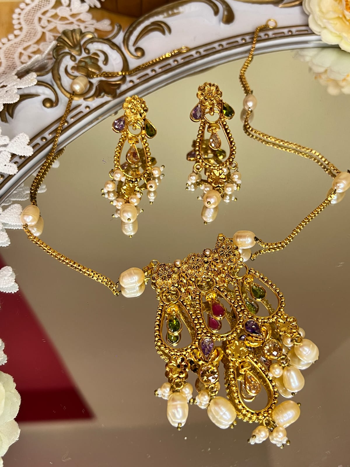 Prema_Handmade Stone Gold Plated Set