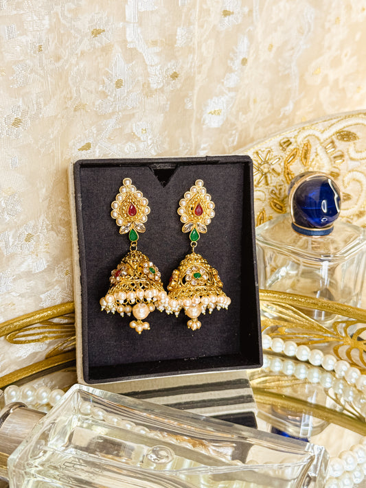 Aaradhya - Gold Polished Jhumka