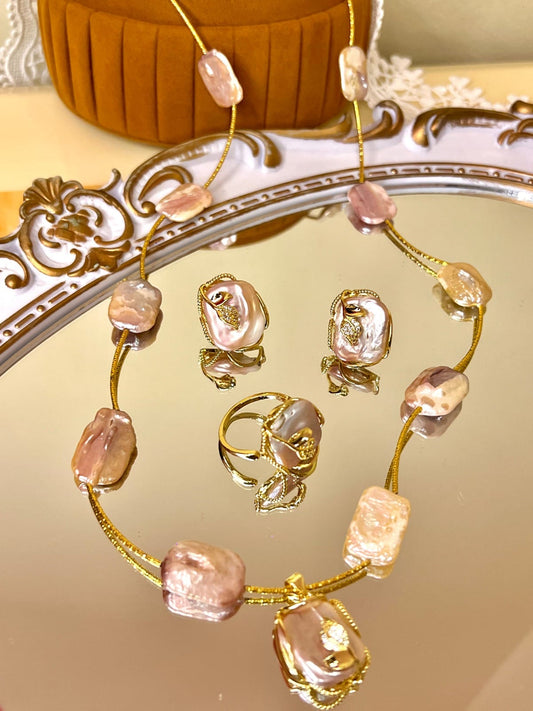 Yd_Haniya-(Mother Pearl Mala Set)