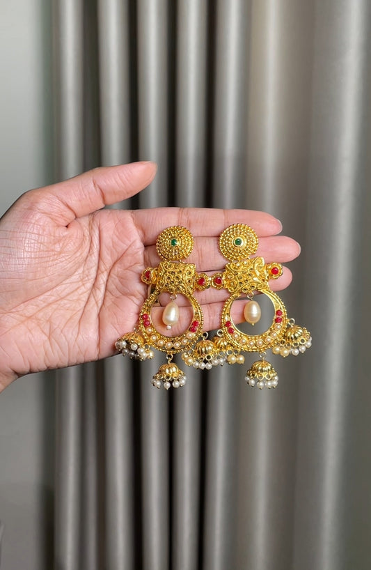 Uzmah (Gold Plated Jhumka)