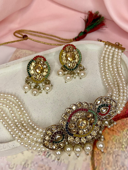 Nabeela (Pearl Choker Set)